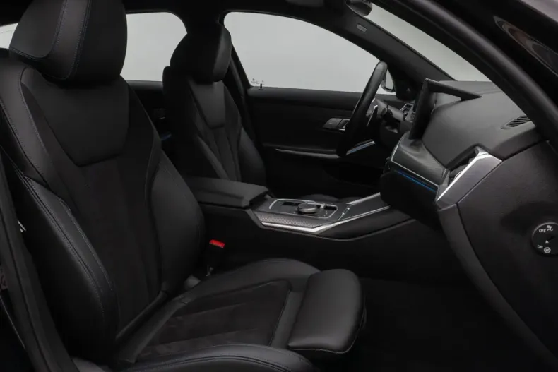 BMW 330 din 2022 cu 86.246 km - oferta BMW164044 - foto 35