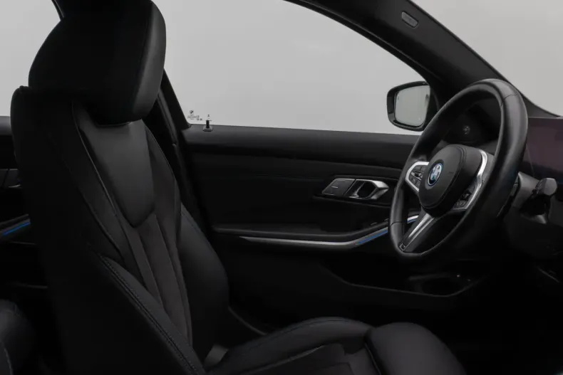 BMW 330 din 2022 cu 86.246 km - oferta BMW164044 - foto 36