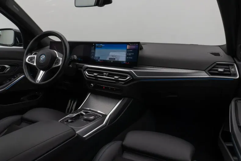 BMW 330 din 2022 cu 86.246 km - oferta BMW164044 - foto 40