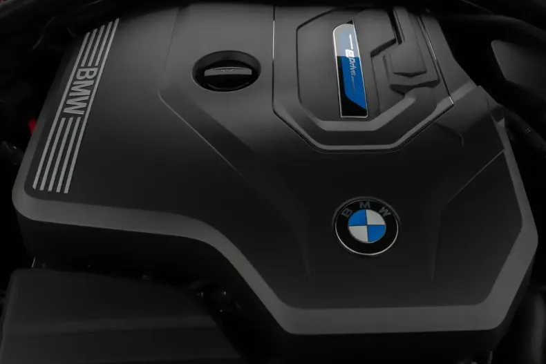 BMW 330 din 2021 cu 50.373 km - oferta BMW164046 - foto 14