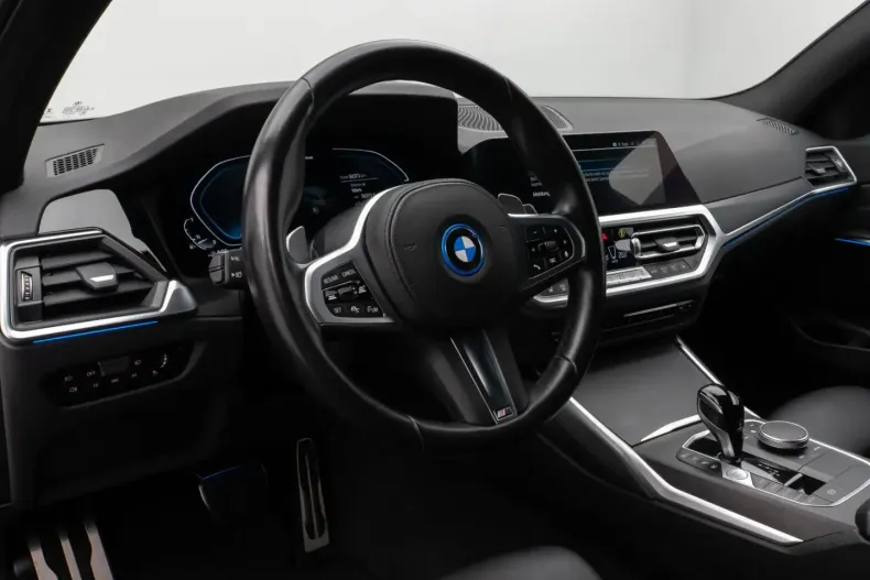 BMW 330 din 2021 cu 50.373 km - oferta BMW164046 - foto 20