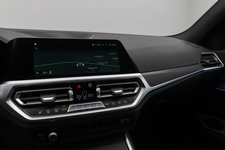 BMW 330 din 2021 cu 50.373 km - oferta BMW164046 - foto 21