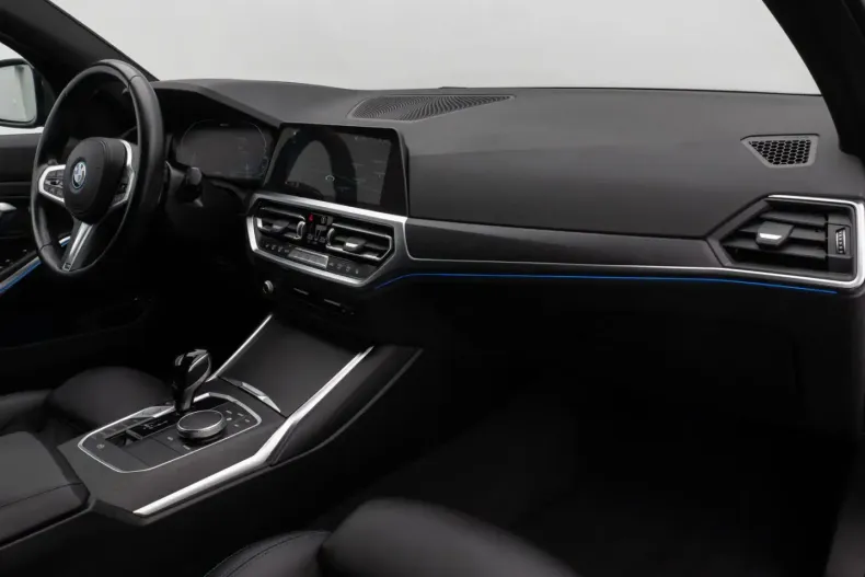 BMW 330 din 2021 cu 50.373 km - oferta BMW164046 - foto 23