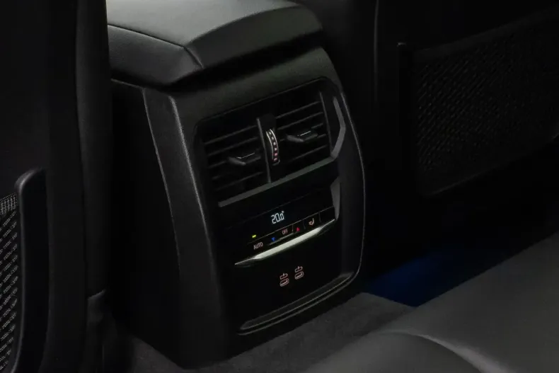 BMW 330 din 2021 cu 50.373 km - oferta BMW164046 - foto 28