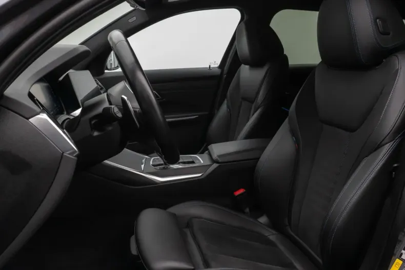 BMW 330 din 2021 cu 50.373 km - oferta BMW164046 - foto 34