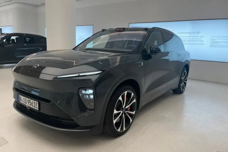NIO EL8 din 2024 cu 30.000 km - oferta NIO164047 - foto 8