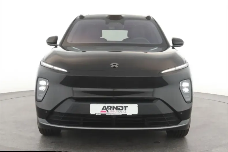 NIO EL8 din 2025 cu 4.800 km - oferta NIO164048 - foto 2