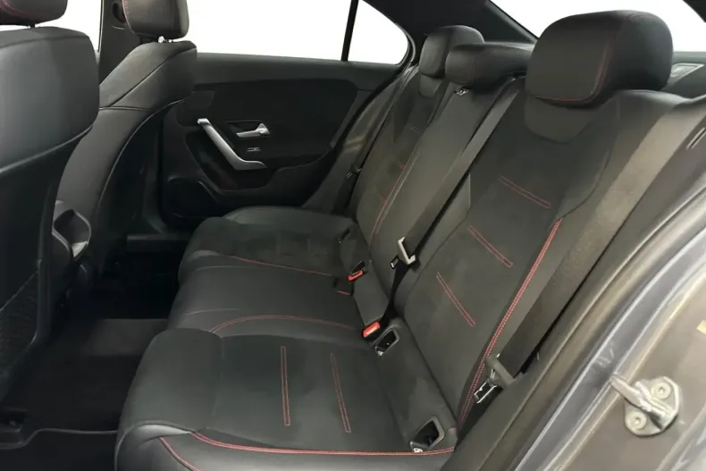 Mercedes-Benz A 250 din 2022 cu 69.173 km - oferta MER164050 - foto 12