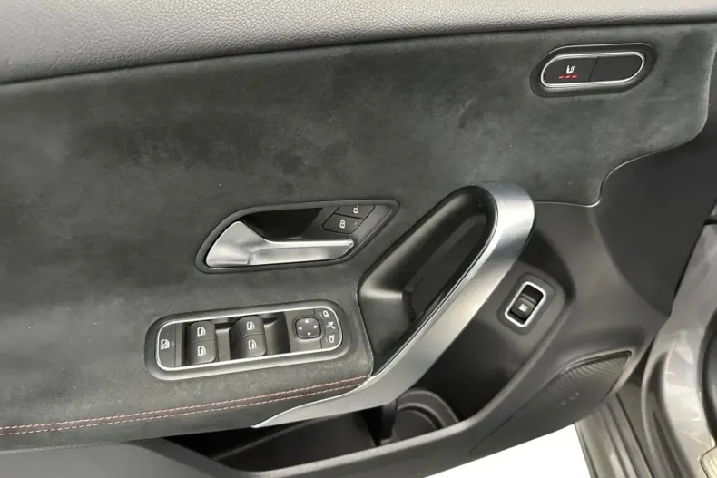 Mercedes-Benz A 250 din 2022 cu 69.173 km - oferta MER164050 - foto 14