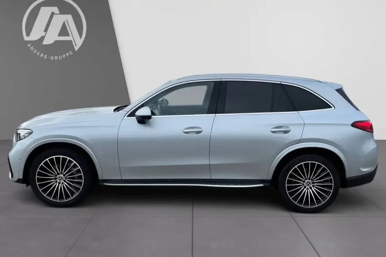 Mercedes-Benz GLC 300 din 2024 cu 11.527 km - oferta MER164054 - foto 4