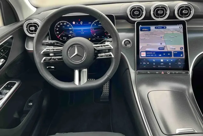 Mercedes-Benz GLC 300 din 2024 cu 11.527 km - oferta MER164054 - foto 9