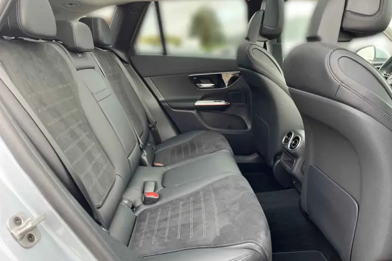 Mercedes-Benz GLC 300 din 2024 cu 11.527 km - oferta MER164054 - foto 11