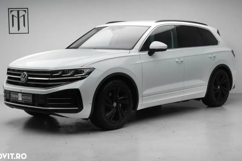 Volkswagen Touareg din 2025 cu 4.000 km - oferta VOL164058 - foto 1