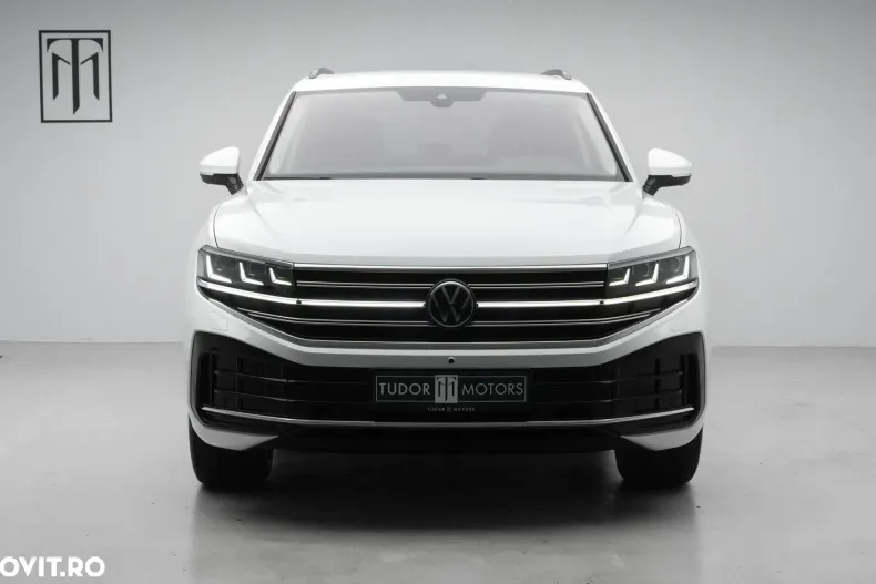 Volkswagen Touareg din 2025 cu 4.000 km - oferta VOL164058 - foto 6