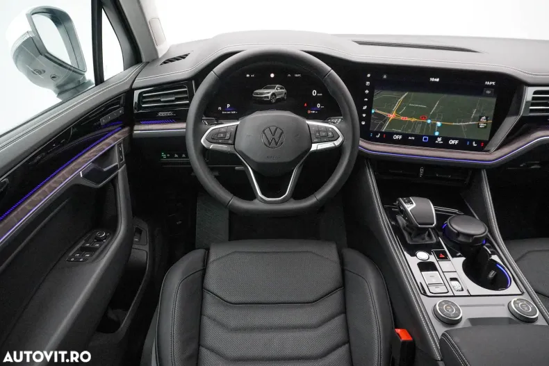 Volkswagen Touareg din 2025 cu 4.000 km - oferta VOL164058 - foto 22
