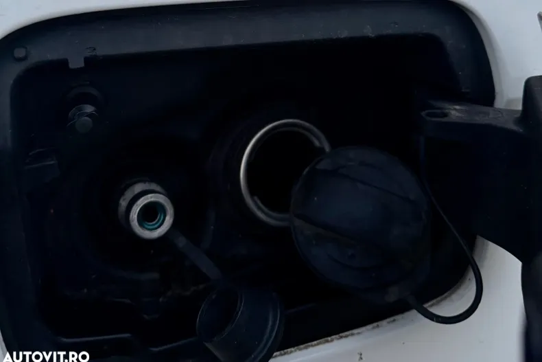 Seat Ibiza din 2022 cu 152.000 km - oferta SEA164059 - foto 17