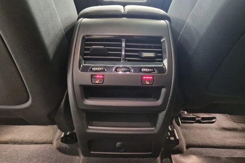 BMW X6 din 2025 cu 25.500 km - oferta BMW164071 - foto 33