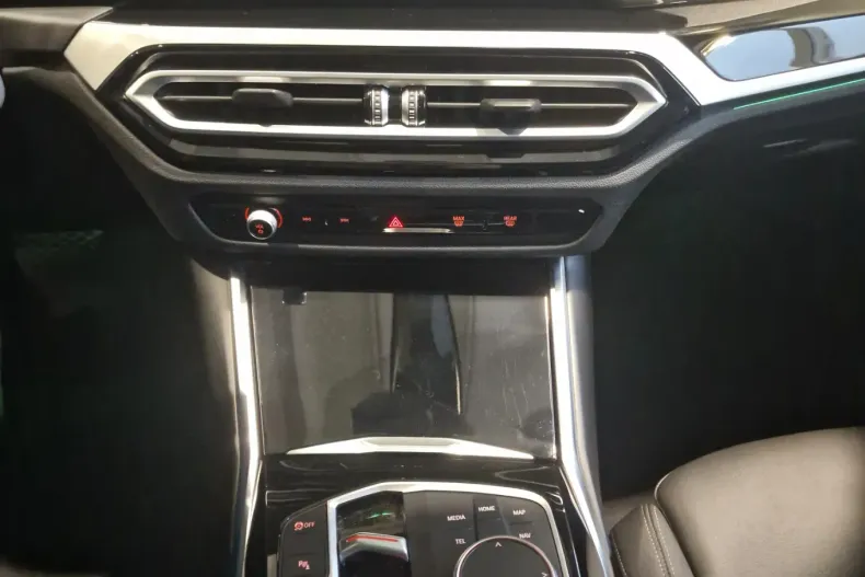 BMW Seria 3 din 2023 cu 156.000 km - oferta BMW164073 - foto 30