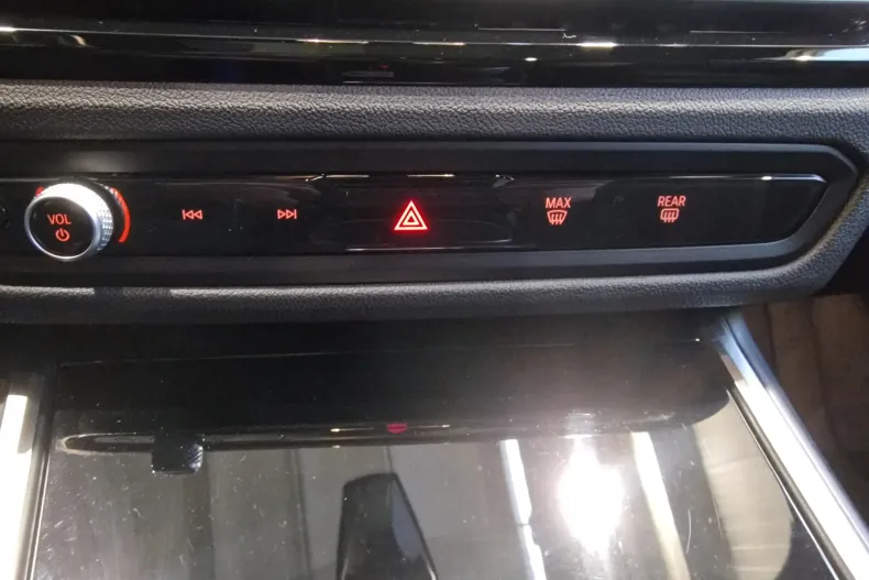 BMW Seria 3 din 2023 cu 156.000 km - oferta BMW164073 - foto 31