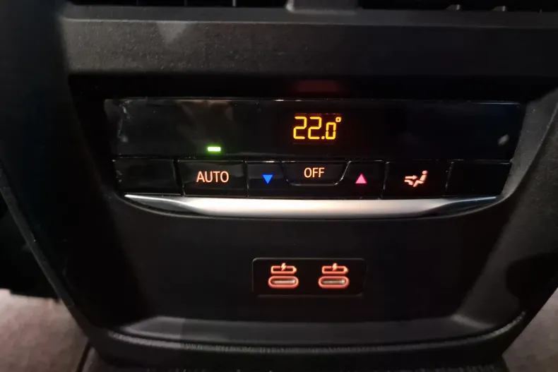 BMW Seria 3 din 2023 cu 156.000 km - oferta BMW164073 - foto 33