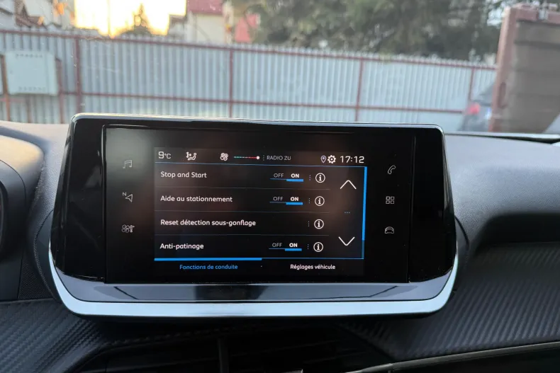 Peugeot 2008 din 2020 cu 77.770 km - oferta PEU164075 - foto 11