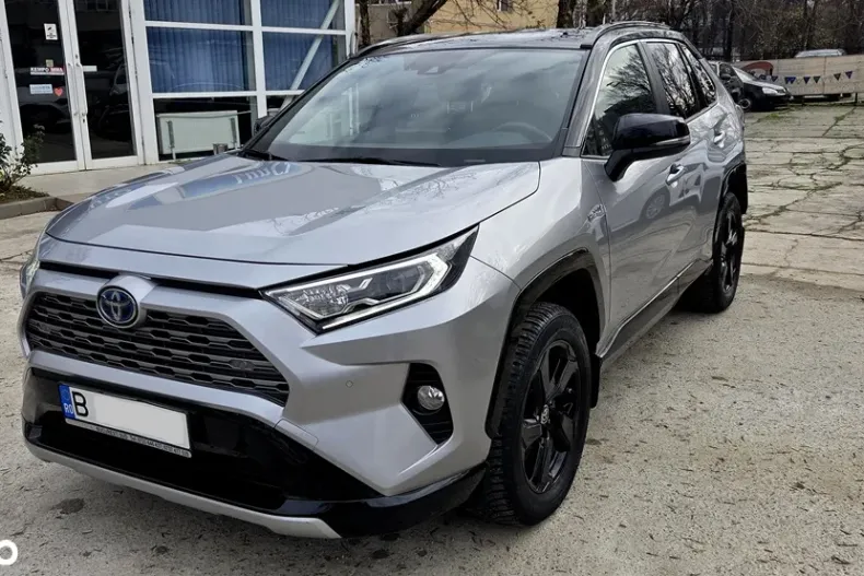 Toyota RAV4 din 2020 cu 39.560 km - oferta TOY164076 - foto 3