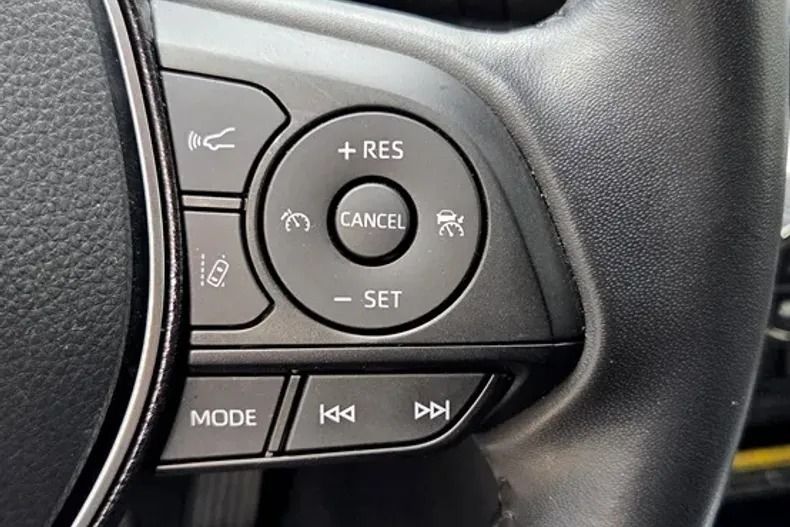 Toyota RAV4 din 2020 cu 39.560 km - oferta TOY164076 - foto 22