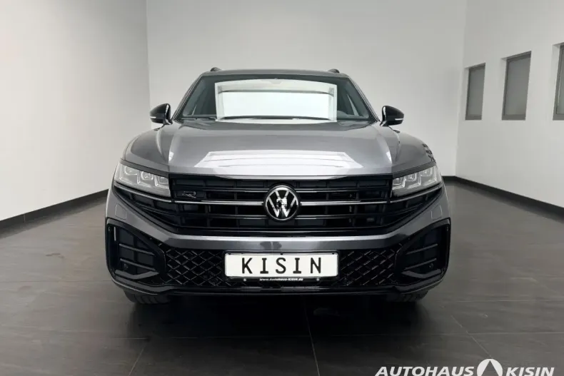 Volkswagen Touareg din 2024 cu 15.877 km - oferta VOL164080 - foto 2