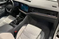 Volkswagen Touareg din 2025 cu 24.000 km - oferta VOL164084 - foto 11