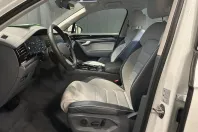 Volkswagen Touareg din 2025 cu 24.000 km - oferta VOL164084 - foto 15