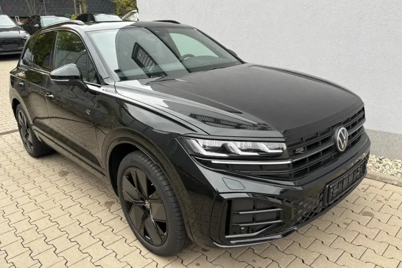Volkswagen Touareg din 2024 cu 22.000 km - oferta VOL164085 - foto 3