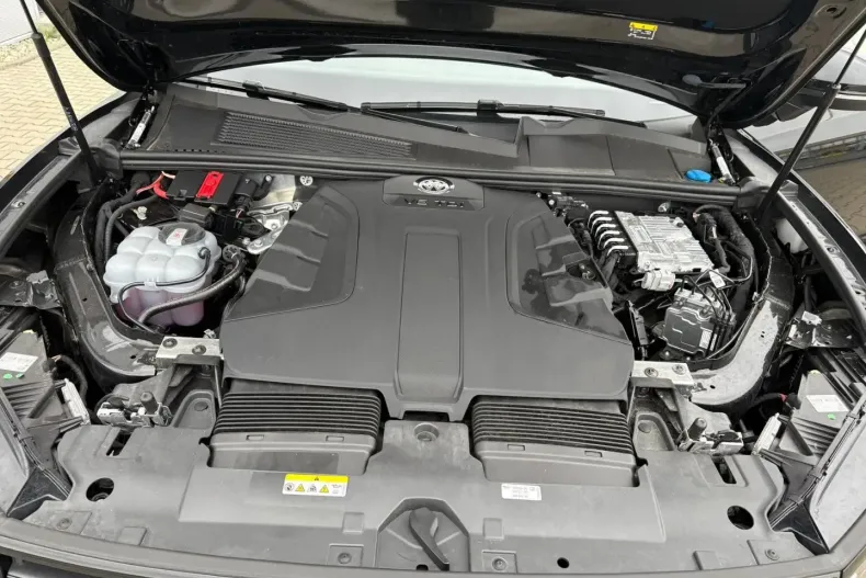 Volkswagen Touareg din 2024 cu 22.000 km - oferta VOL164085 - foto 12