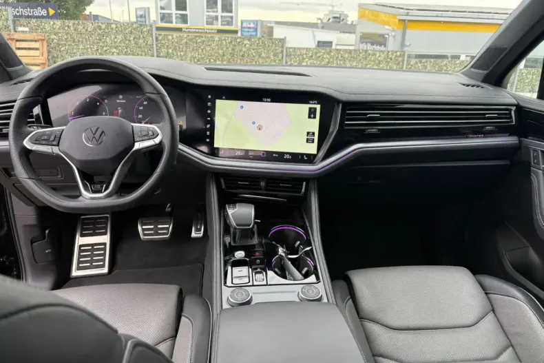 Volkswagen Touareg din 2024 cu 22.000 km - oferta VOL164085 - foto 17