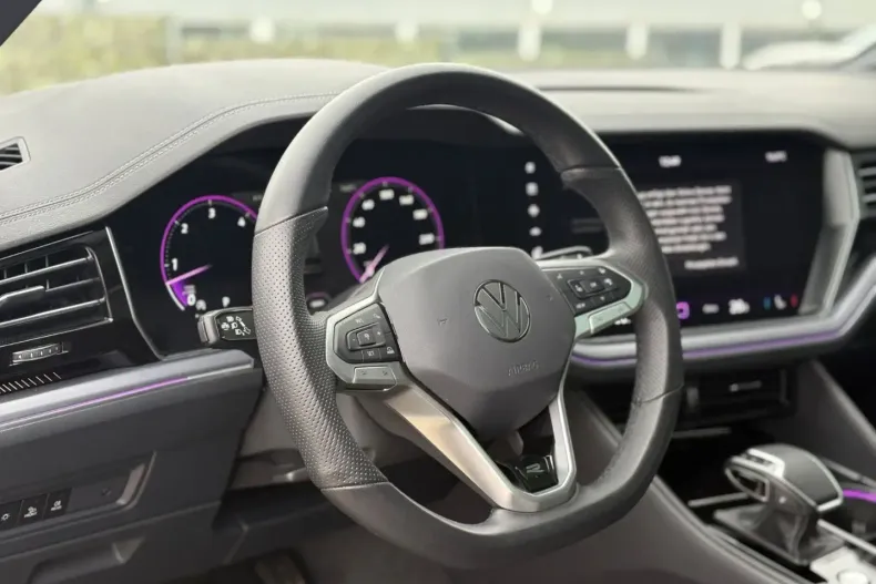 Volkswagen Touareg din 2024 cu 22.000 km - oferta VOL164085 - foto 25