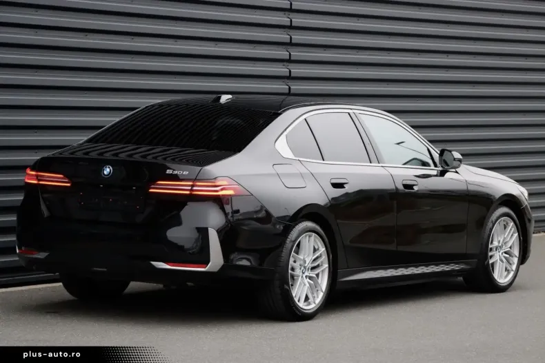 BMW 530 din 2024 cu 77.900 km - oferta BMW164086 - foto 6