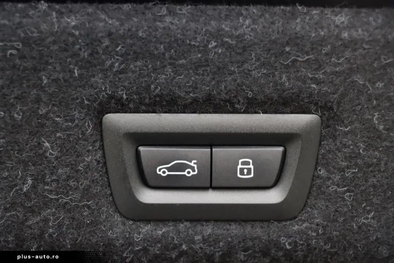 BMW 530 din 2024 cu 77.900 km - oferta BMW164086 - foto 8