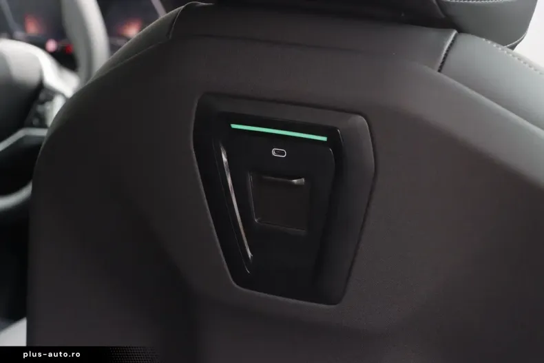 BMW 530 din 2024 cu 77.900 km - oferta BMW164086 - foto 24