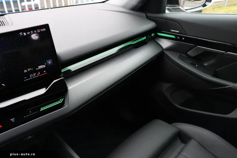 BMW 530 din 2024 cu 77.900 km - oferta BMW164086 - foto 27