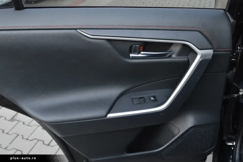 Toyota RAV4 din 2023 cu 102.600 km - oferta TOY164088 - foto 33