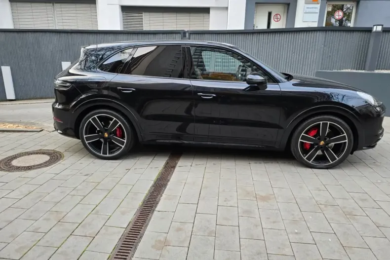 Porsche Cayenne din 2022 cu 45.000 km - oferta POR164089 - foto 4