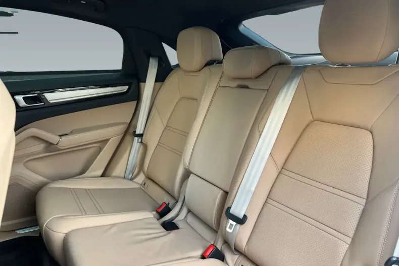 Porsche Cayenne din 2022 cu 51.877 km - oferta POR164091 - foto 11