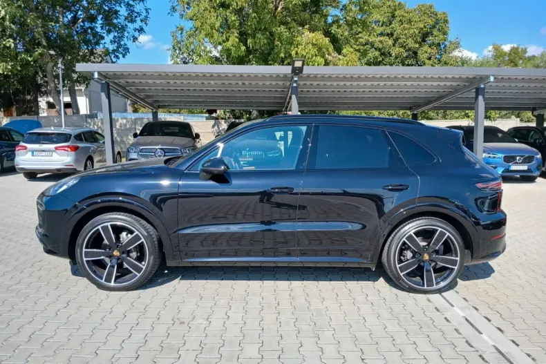 Porsche Cayenne din 2021 cu 40.292 km - oferta POR164092 - foto 2