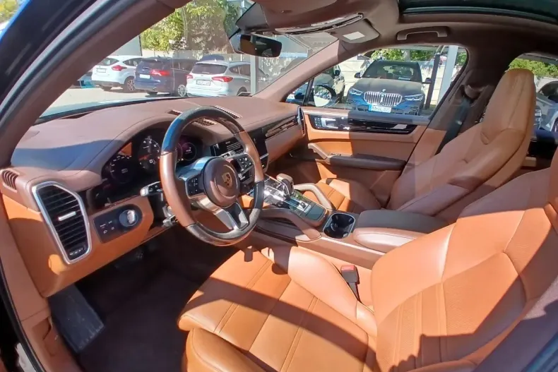 Porsche Cayenne din 2021 cu 40.292 km - oferta POR164092 - foto 8