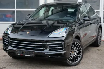 Porsche Cayenne din 2021 - oferta POR164096