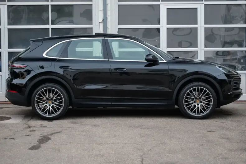 Porsche Cayenne din 2021 cu 71.140 km - oferta POR164096 - foto 9