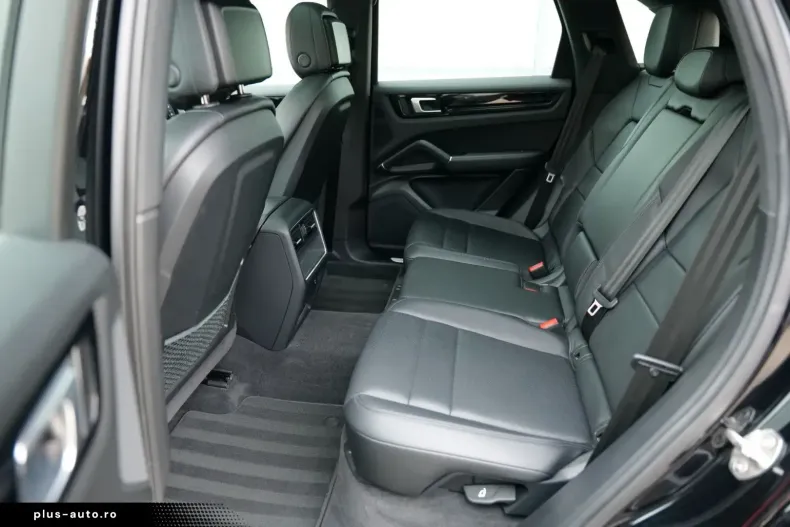 Porsche Cayenne din 2021 cu 71.140 km - oferta POR164096 - foto 21