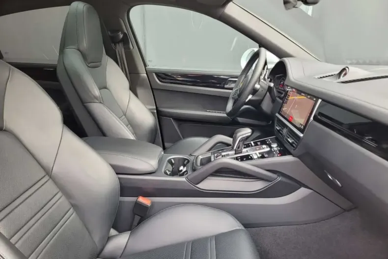 Porsche Cayenne din 2021 cu 48.091 km - oferta POR164097 - foto 10