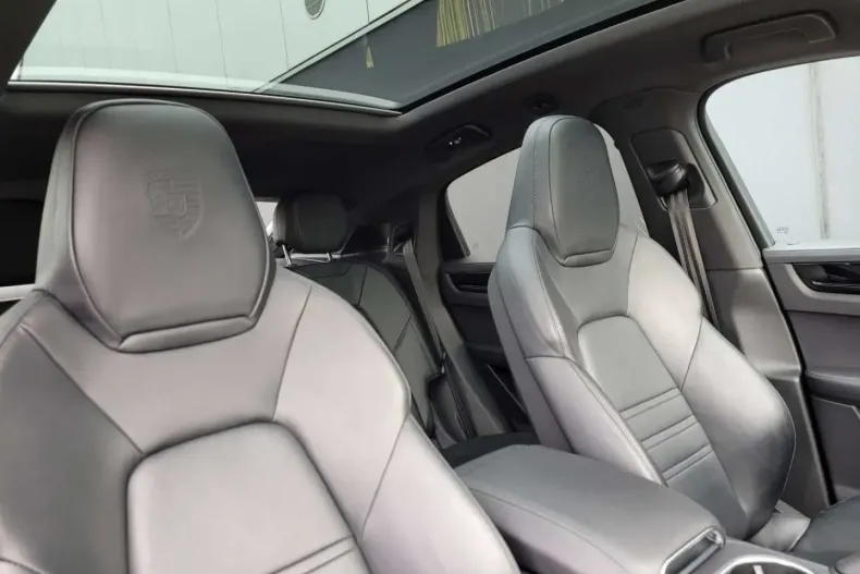 Porsche Cayenne din 2021 cu 48.091 km - oferta POR164097 - foto 15