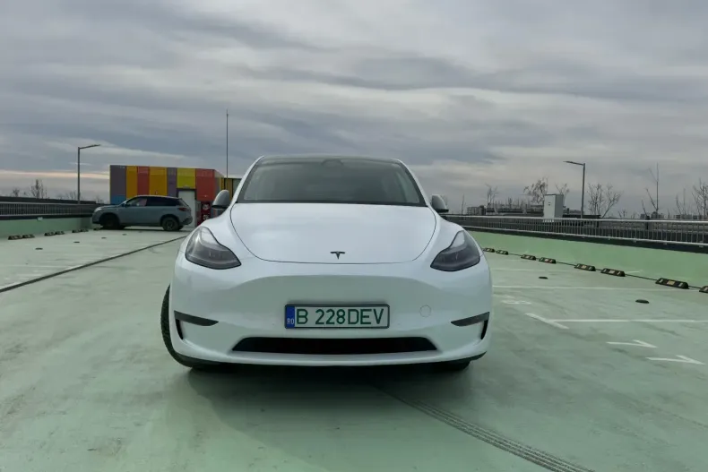 Tesla Model Y din 2022 cu 43.500 km - oferta TES164104 - foto 2