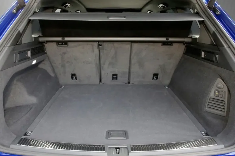 Volkswagen Touareg din 2024 cu 17.800 km - oferta VOL164106 - foto 5